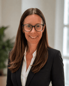 Dr Julia Courtney, Consultant Paediatrician and Neonatologist